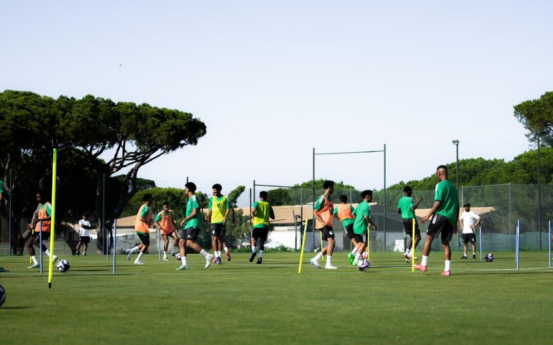 الاتفاق يواصل تحضيراته.. والارهاق يبعد فينالدوم عن التدريبات