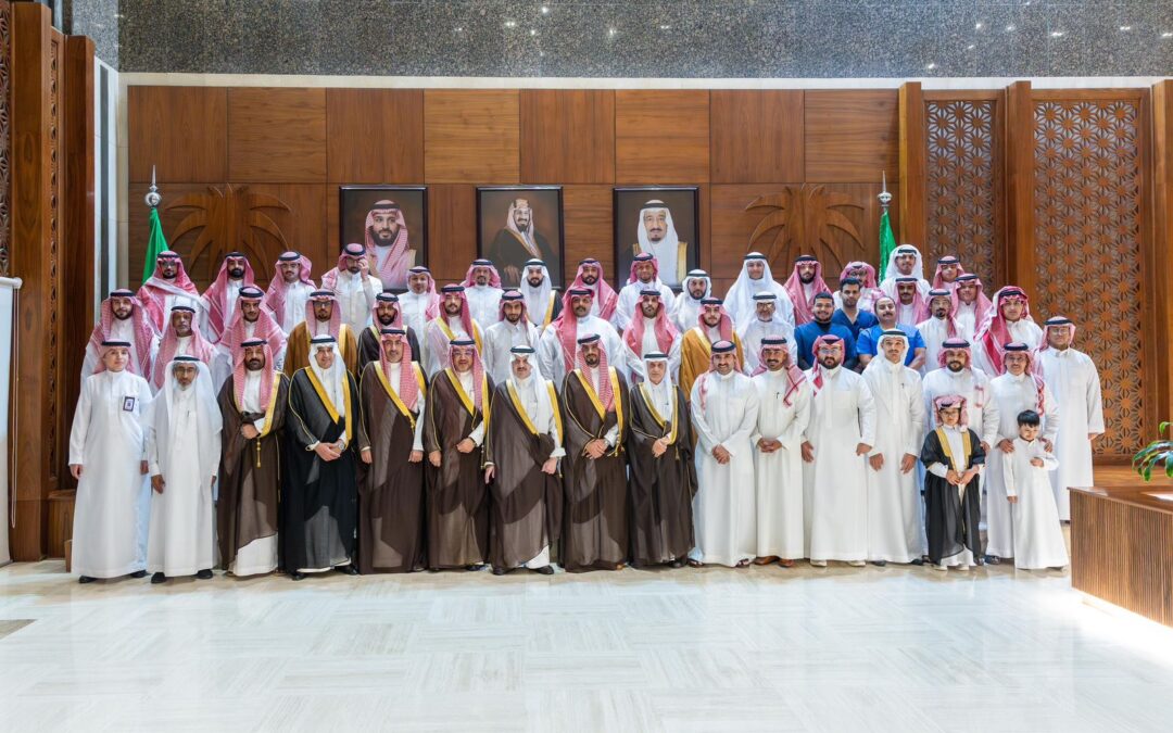 سمو أمير المنطقة الشرقية يستقبل مجلس إدارة جمعية السرطان السعودية ويطلع على إنجازاتهم 