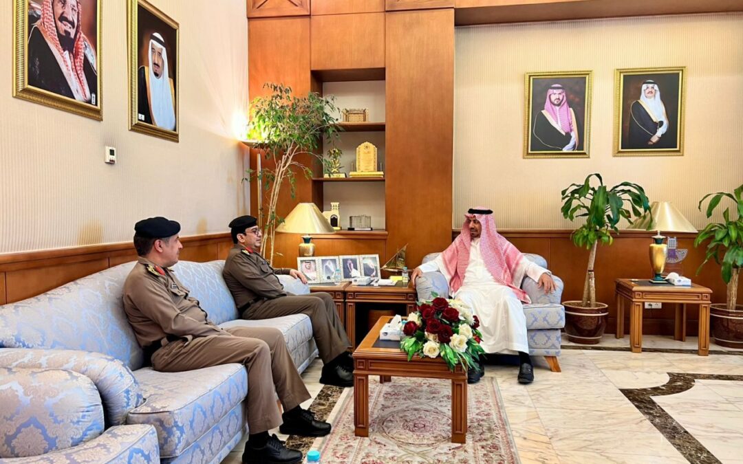 الخريف يلتقي مدير مرور الشرقية.. ويطلع على جهود السلامة المرورية في محافظ القطيف