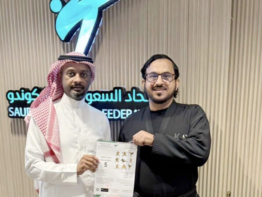 الماستر يحيى علي الراجحي ينال الحزام الأسود (دان 5) في التايكوندو