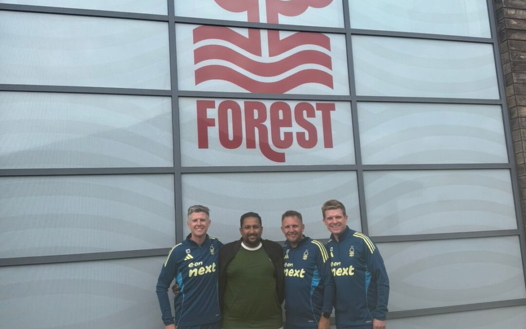 معايشة فنية لمساعد المدير الفني بالقادسية في نوتنغهام فورست الإنجليزي