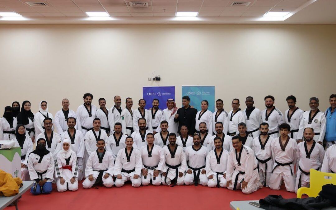 “انطلاق دورة صقل وترفيع حكام التايكوندو بجدة”
