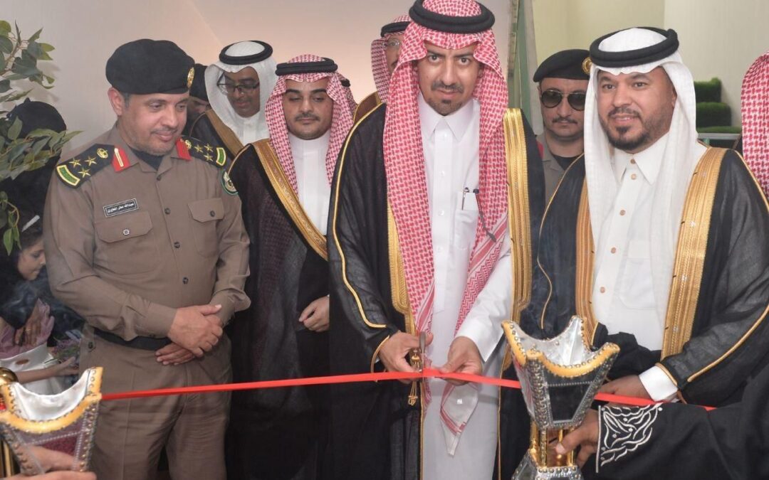 الخريف يفتتح مركز التمكين الشامل بمحافظة القطيف ويقدم مفتاح السيارة العاشر لأفضل طالب متميّز