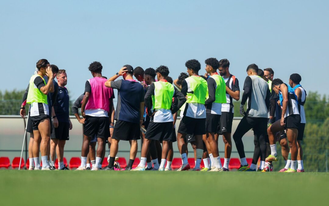 بعثة القادسية تحت 21 تصل إلى خميس مشيط استعداداً لمواجهة ضمك