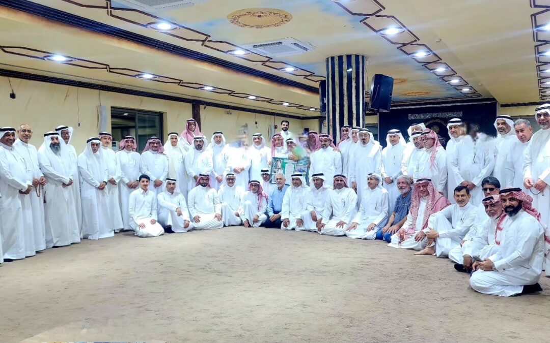 أمسية عامرة بالمحبة..ديوانية رواد نادي السلام وجمعية العوامية الخيرية في ضيافة عضو الشرف “حسين آل الشيخ”