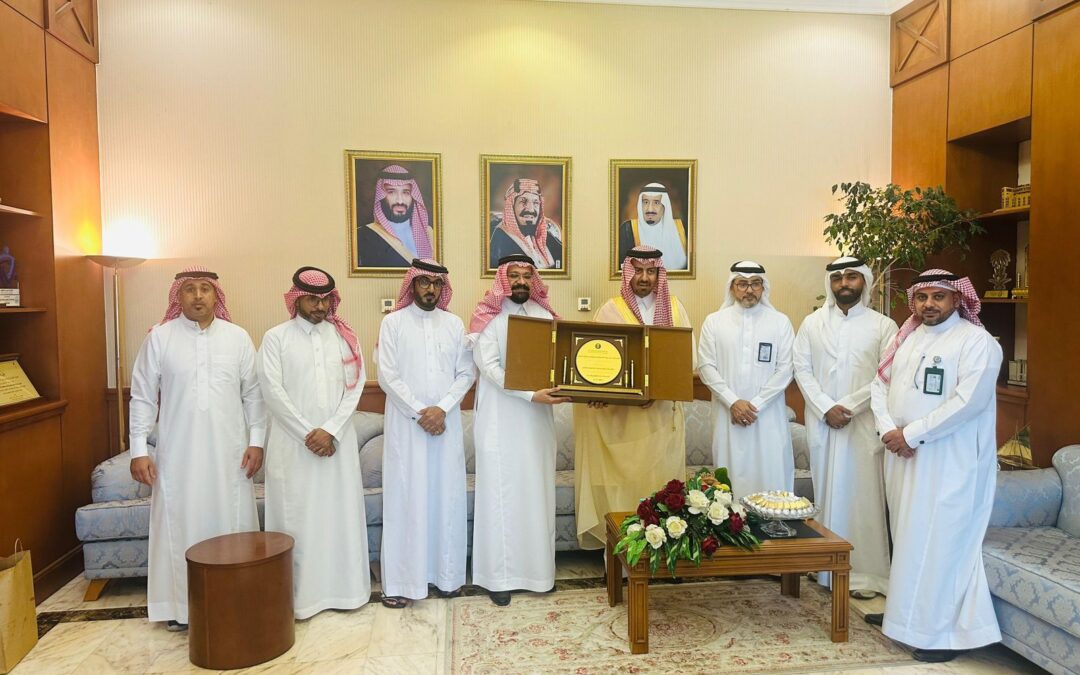 الخريف يقف على مؤشرات مبادرتي «اللوز القطيفي» و«عسل المانجروف».. ويؤكد أهمية تعزيز الهوية الزراعية للمحافظة