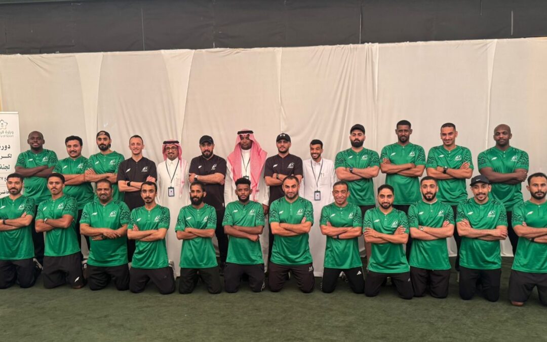 الدمام تحتضن دورة التحكيم الأولى لكرة القدم المصغّرة بمشاركة 24 حكمًا مستجدًا