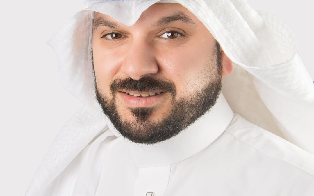 سلسلة «وش سوّى؟» تبرز جهود عمار الفرج في خدمة المستفيدين ودعم لجان جمعية العوامية