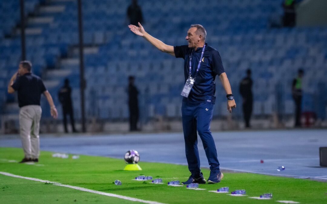 دونيس يضع برنامجاً إعدادياً لقدم الدانة في فترة التوقف