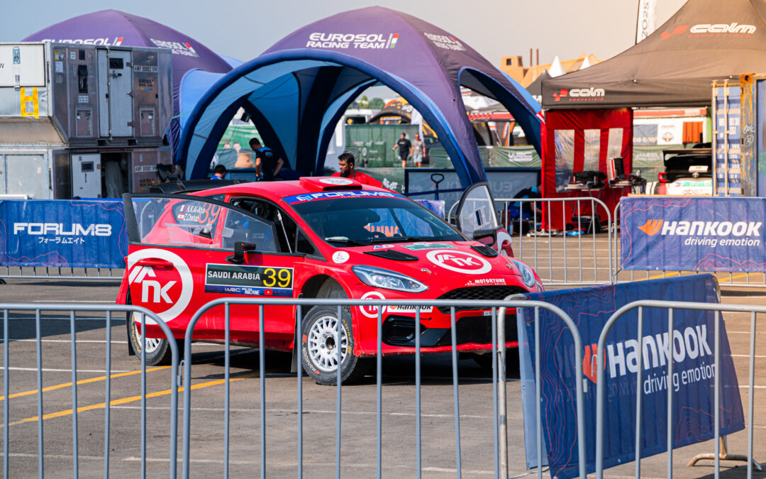 “مارتن سيسك” يتصدر الترتيب العام في ثالث أيام “رالي السعودية 2025”