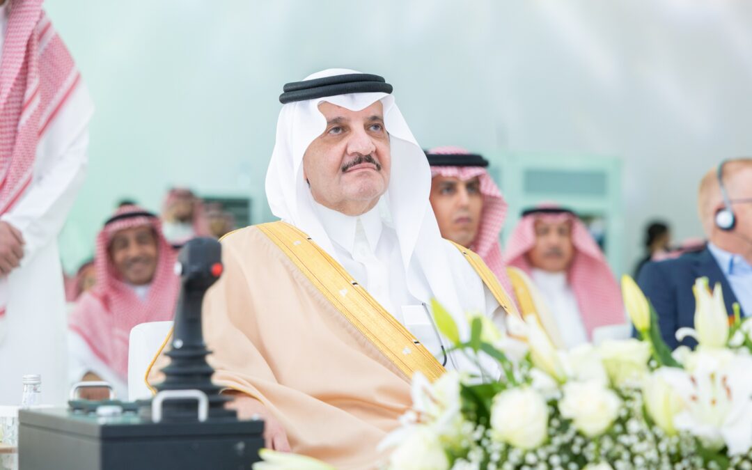 سمو أمير المنطقة الشرقية يضع حجر الأساس لمنطقة لوجستية متكاملة ويفتتح توسعة محطة الحاويات الثانية بميناء الملك عبدالعزيز بالدمام باستثمارات من القطاع الخاص تتجاوز 2.8 مليار ريال