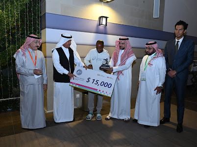 اللجنة العليا المنظمة لسباق الشرقية الدولي ( 27 )تكرّم الفائزين المحترفين بحضور قيادات الاتحادات الدوليه