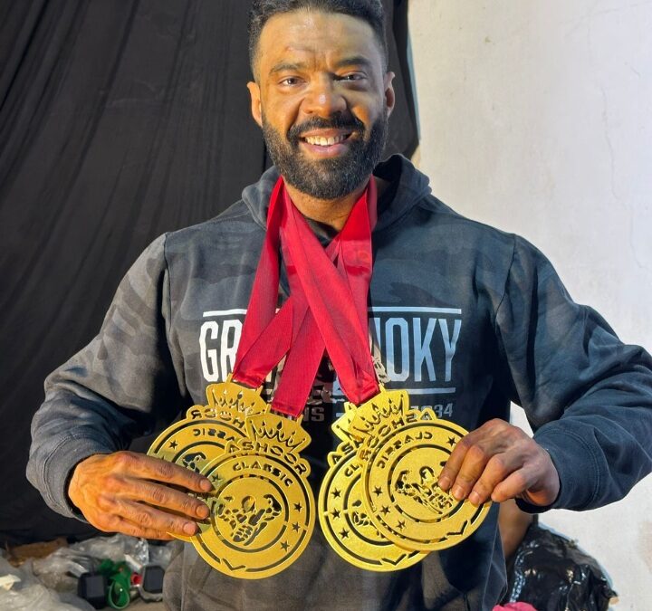 البطل السعودي عبدالله الحاجي يحصد 4 ميداليات في بطولة NPC العالمية بليبيا