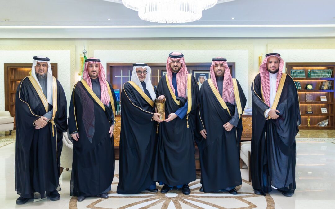 سمو نائب أمير المنطقة الشرقية يستقبل رئيس وأعضاء جمعية دارك للإسكان التنموي ويطلع على برنامج “موثوق”