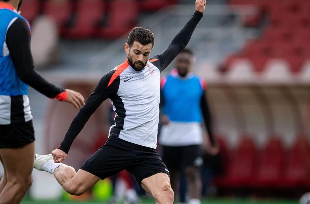 القادسية ينهي تحضيراته ويغادر إلى الرس لمواجهة الخلود