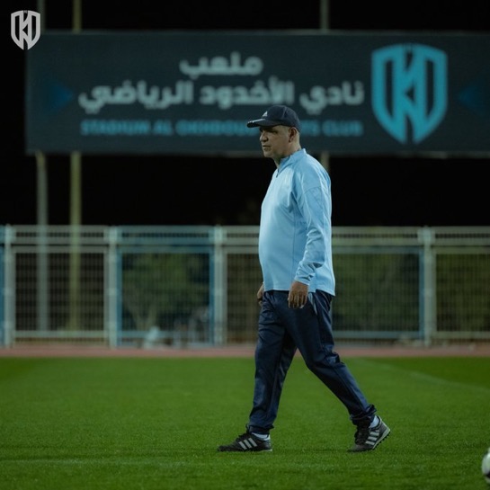 الأخدود يستدعي الذاكرة الكروية… فتحي الجبال يقود المشهد