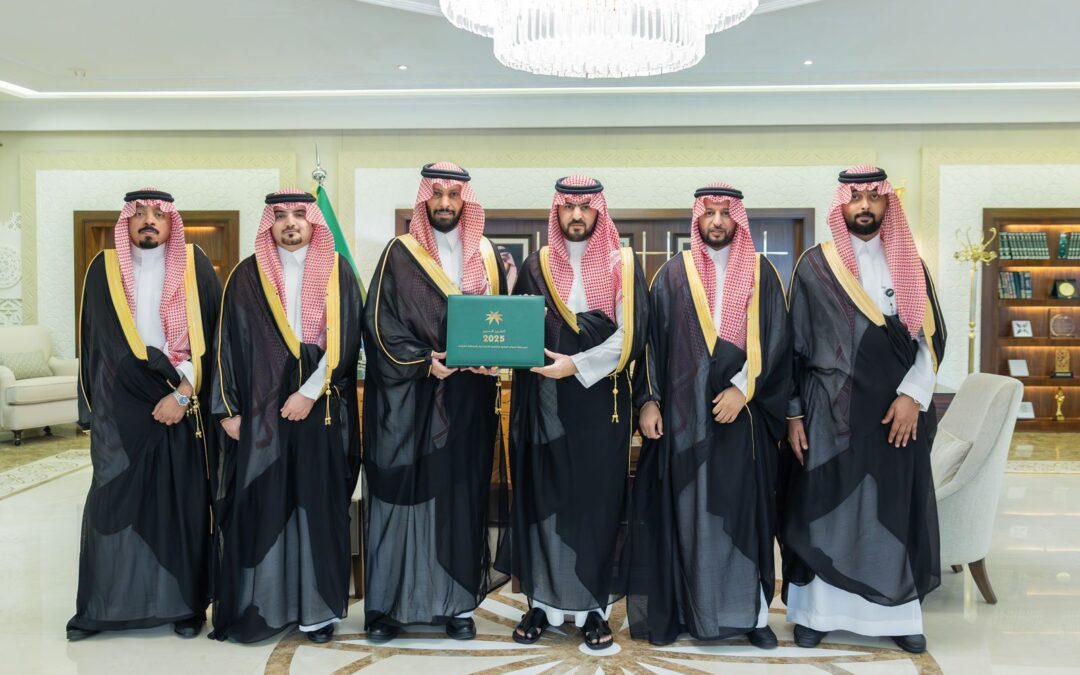 سمو نائب أمير المنطقة الشرقية يستقبل مدير عام فرع وزارة الموارد البشرية والتنمية الاجتماعية بالمنطقة