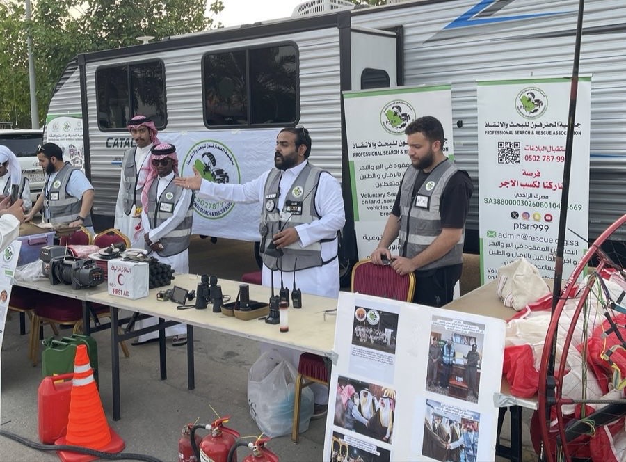 ” جمعية المحترفون للبحث والإنقاذ تشارك في فعالية الكرفانات بالجبيل الصناعية “
