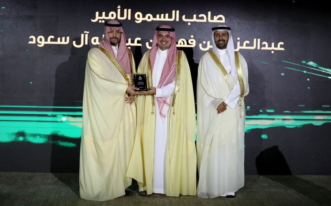 بن جلوي يكرم رؤوساء الاتحاد السعودي للسباحة السابقين خلال اليوبيل الذهبي لأتحاد السباحة اليوم