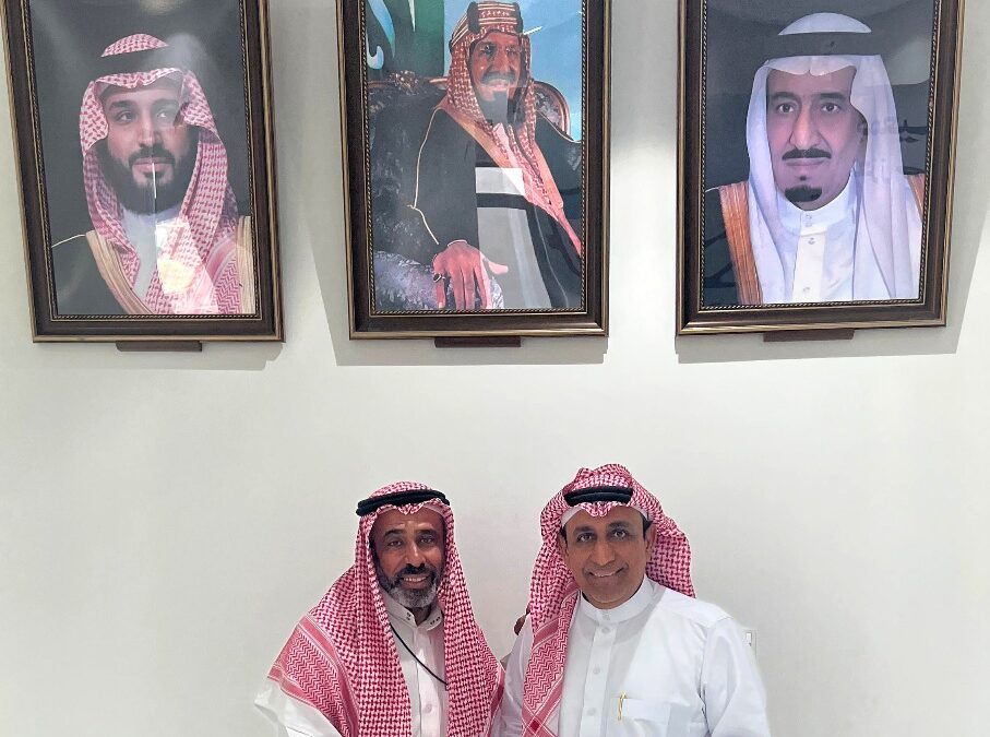 حين يُكرَّم العطاء.. لجنة دورة النخيل تحتفي بجمعية تاروت الخيرية تقديراً لدورها المجتمعي