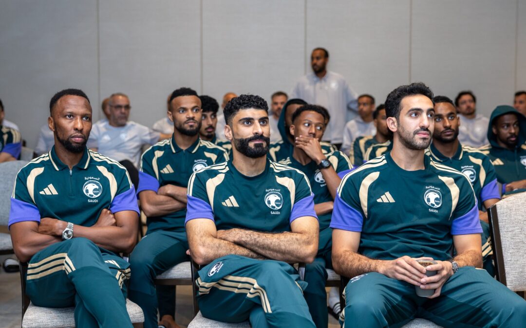 لاعبو الأخضر والأجهزة الفنية والطبية يشاركون في الاجتماعات التعريفية لكأس العالم 2026