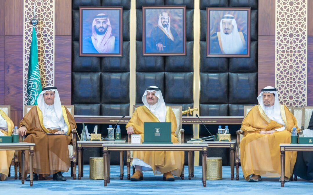 سمو أمير المنطقة الشرقية يرعى حفل تخريج الدفعة الأولى من خريجي الدبلومات التخصصية في التأهيل والتدخل المبكر بشركة شمعة التوحد ويدشّن فرعها بالقطيف
