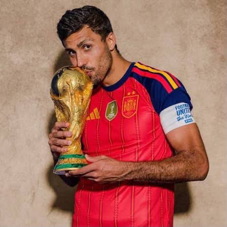 رودري يشعل الحرب في إسبانيا.. برشلونة يقلب الطاولة وريال مدريد مهدد بخسارة الهدف الكبير!