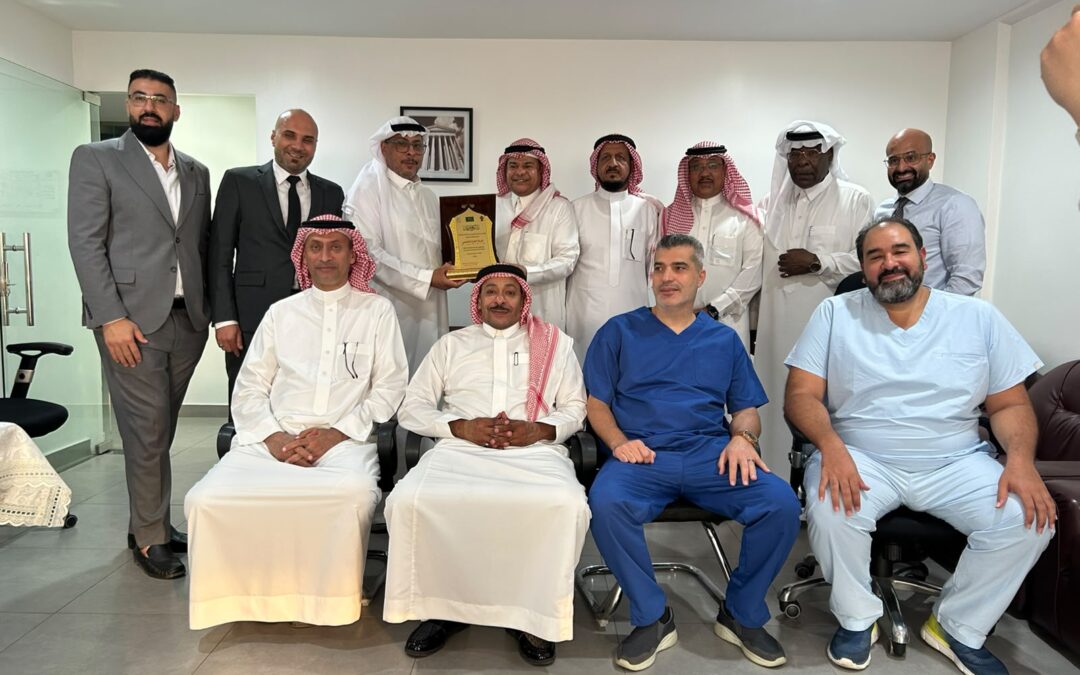 جمعية اللاعبين القدامى بالمنطقة الشرقية توقع اتفاقية شراكة وتعاون مع مجمع عيادات العلاج التخصصي لطب الأسنان بالدمام