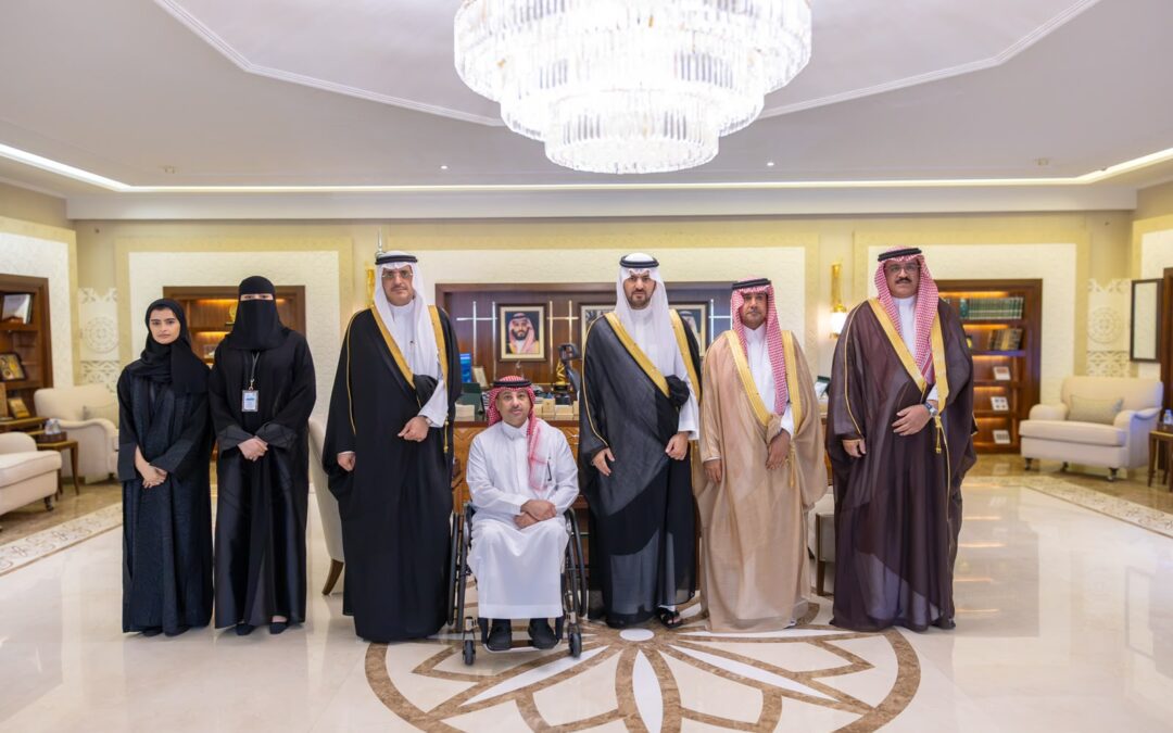 سمو نائب أمير المنطقة الشرقية يستقبل رئيس وأعضاء مجلس إدارة جمعية طويق لصناعة الكوادر البشرية