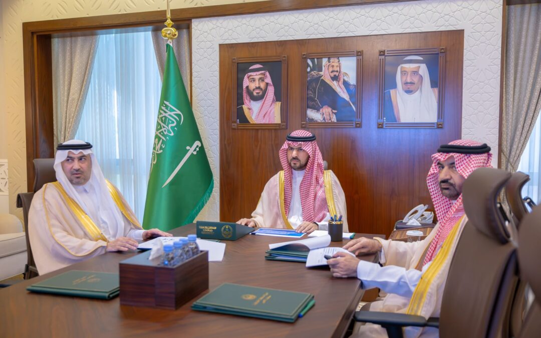 سمو نائب أمير المنطقة الشرقية يستقبل رئيس القطاع الشرقي لشركة المياه الوطنية