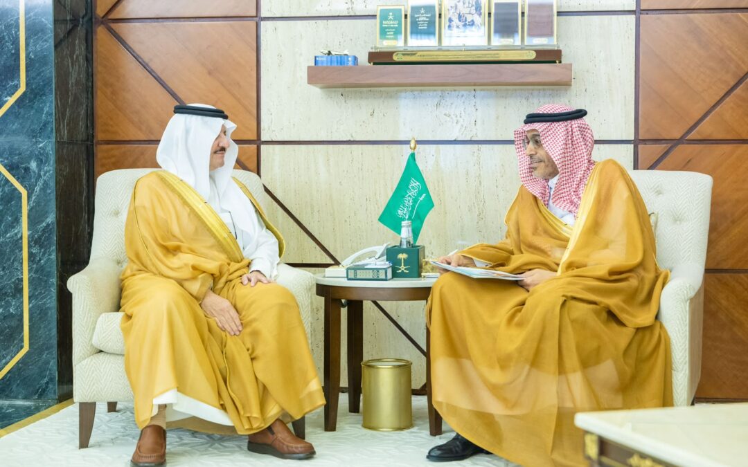 سمو أمير المنطقة الشرقية يستقبل رئيس وأعضاء مجلس إدارة جمعية نمو للتوحد