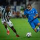 الاتفاق يخطف الفوز في أبها.. الهلال يحسم كلاسيكو الرياض.. والأهلي يمطر شباك الرياض بخماسية