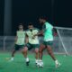 كينغ يعود لتدريبات الخليج.. والرشيدي يواصل التأهيل