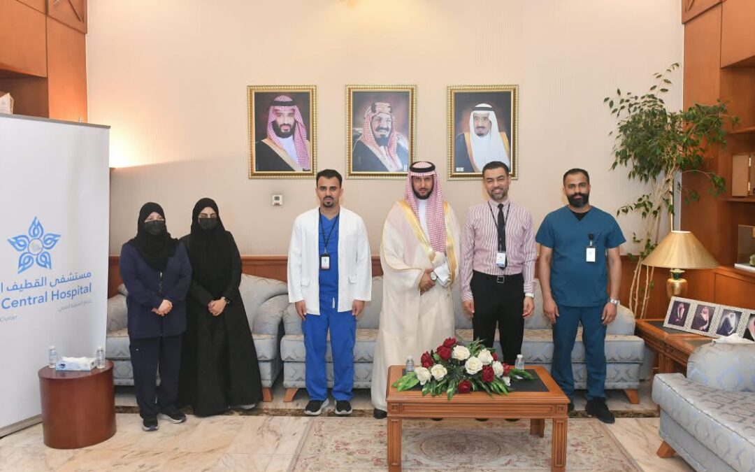 محافظ القطيف يطلق حملة التطعيم ضد الإنفلونزا الموسمية