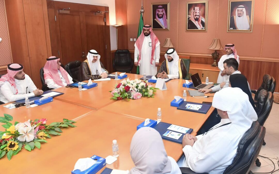 محافظ القطيف يلتقي المشرف العام على برنامج المدن الصحية
